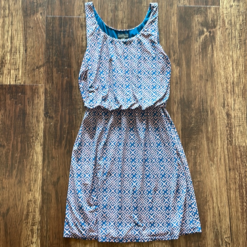 Market & Spruce by Stitch Fix sleeveless lined dress. EUC. Size M.